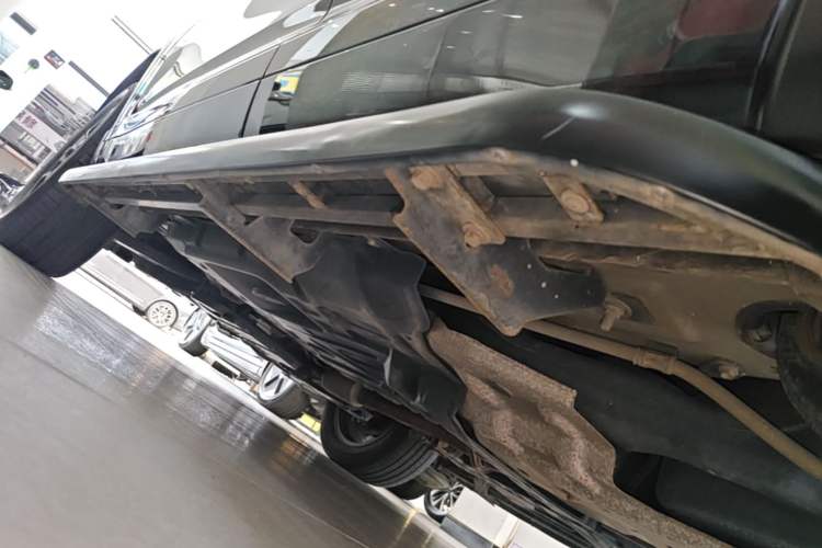 Used Toyota Highlander 2018 2.0T Four-Wheel Drive Knight Edition 7 Seats China VI Standard Left Side Sill