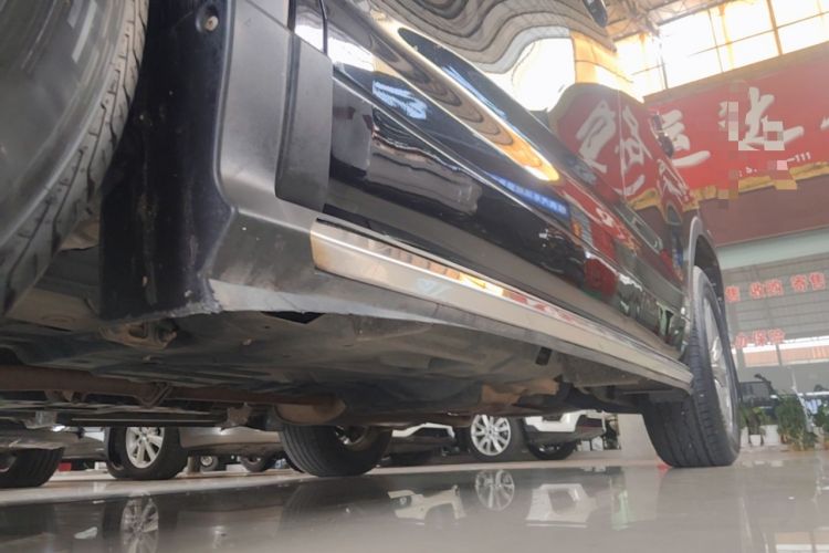 Used Toyota Highlander 2018 2.0T Two-Wheel Drive Elite Version 5 Seats China VI Standard Left Side Sill