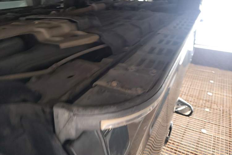 Used Toyota Highlander 2018 2.0T Four-Wheel Drive Luxury Version 7 Seats China VI Standard Left Side Sill