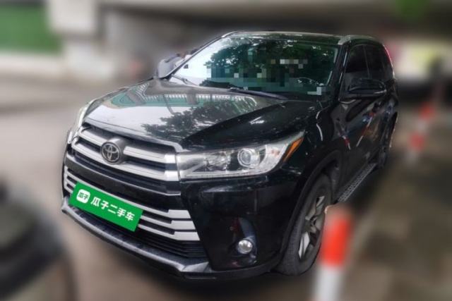 Used Toyota Highlander 2018 2.0T Two-Wheel-Drive Luxury Edition 7 Seats Emission Standard China V