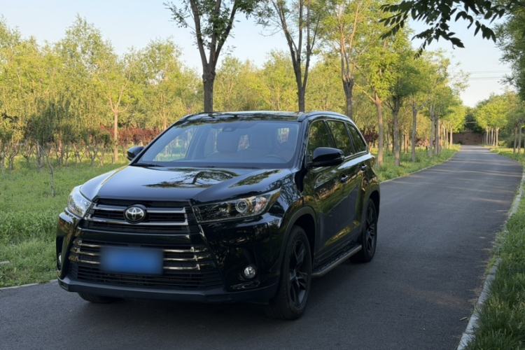 Used Toyota Highlander 2018 2.0T Four-Wheel Drive Knight Edition 7 Seats China VI Standard Guazi used car, China used car export, Used car for sale, Used  cars, Cheapest cars for sale