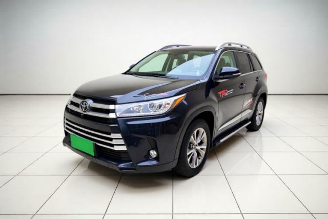Toyota Highlander 2018 2.0T Two-Wheel Drive Elite Edition 5 Seats Emission Standard China V usado