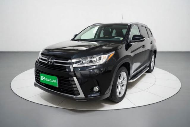 Używany Toyota Highlander 2018 2.0T Four-Wheel Drive Prestige Version 7 Seats China V Emission Standard