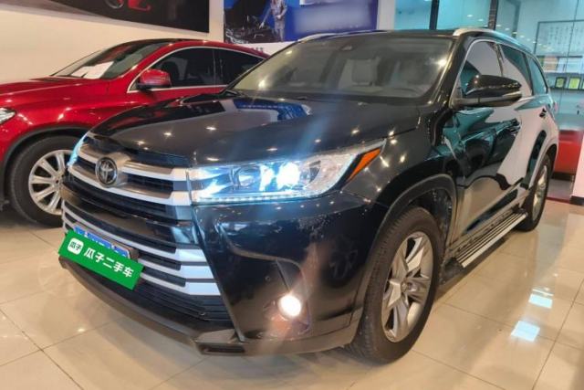 Toyota Highlander 2018 2.0T Four-Wheel Drive Knight Edition 7 Seats China VI Standard usado