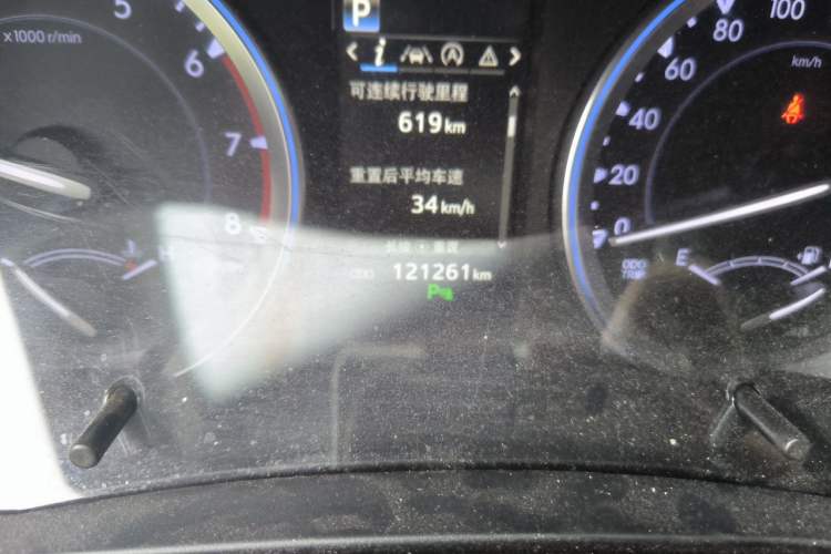 Used Toyota Highlander 2018 2.0T Four-Wheel Drive Prestige Version 7 Seats China VI Standard Odometer Close Up