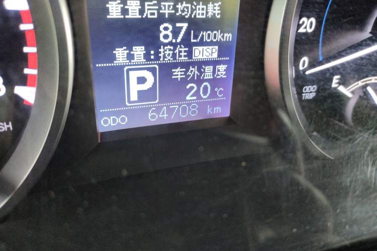 Used Toyota Highlander 2018 2.0T Four-Wheel Drive Elite Edition 7 Seats China VI Standard Odometer Close Up
