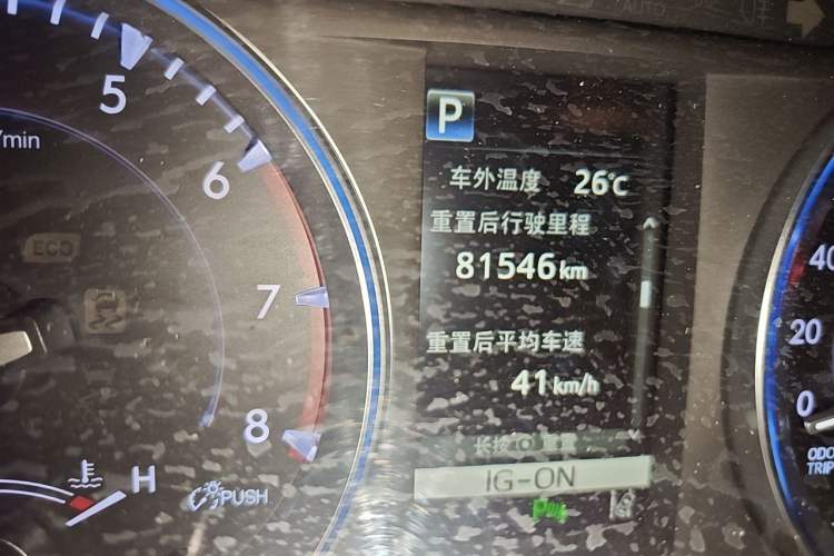Used Toyota Highlander 2018 2.0T Four-Wheel Drive Luxury Version 7 Seats China VI Standard Odometer Close Up