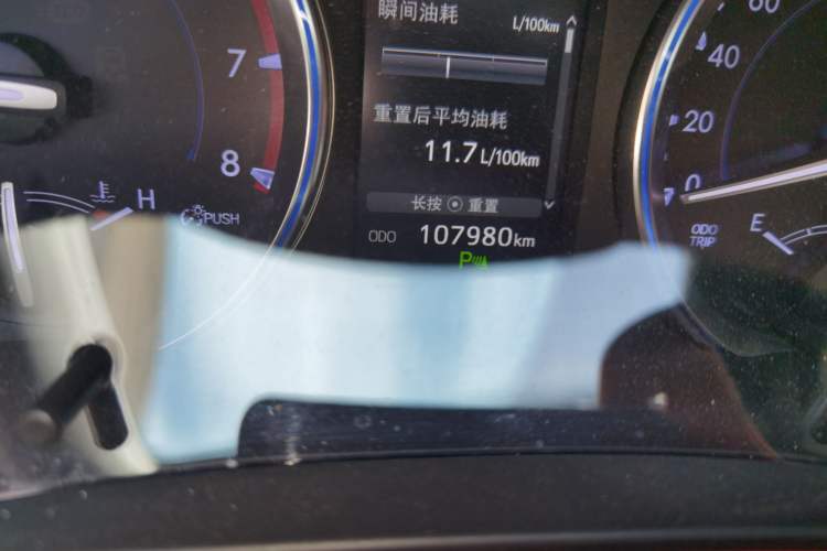 Used Toyota Highlander 2018 2.0T Four-Wheel Drive Luxury Version 7 Seats China VI Standard Odometer Close Up