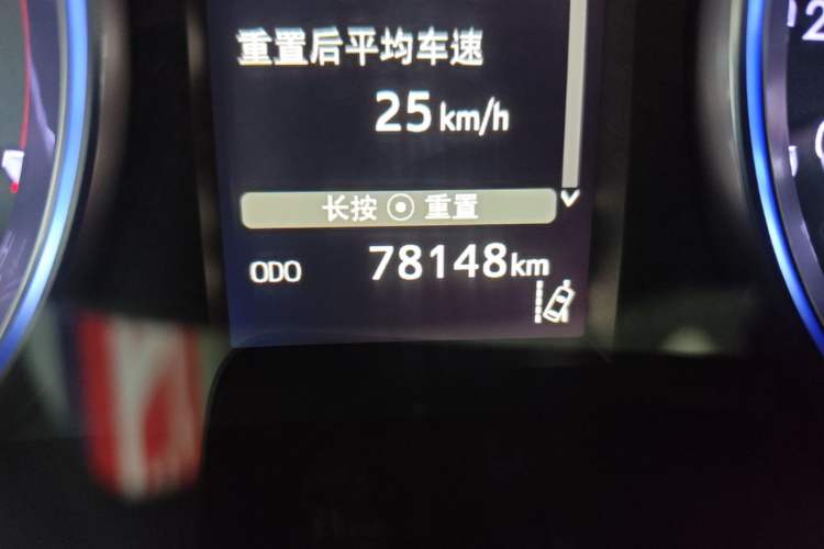 Used Toyota Highlander 2018 2.0T Four-Wheel Drive Prestige Version 7 Seats China VI Standard Odometer Close Up
