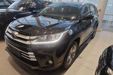 Used Toyota Highlander 2018 2.0T Two-Wheel Drive Luxury Edition 7 Seats China VI Standard