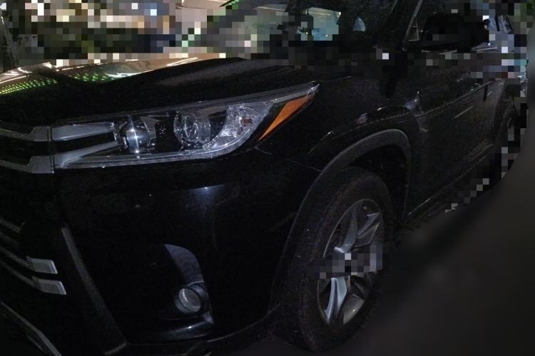 Used Toyota Highlander 2018 2.0T Four-Wheel Drive Luxury Version 7 Seats China VI Standard Guazi used car, China used car export, Used car for sale, Used cars, Cheapest cars for sale
