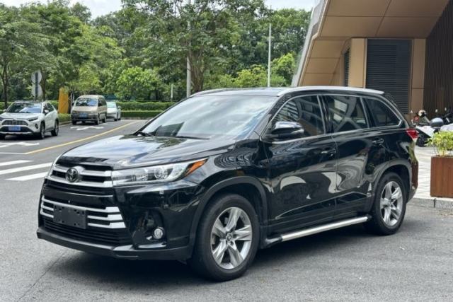 Used Toyota Highlander 2018 2.0T Two-Wheel Drive Luxury Edition 7 Seats China VI Standard