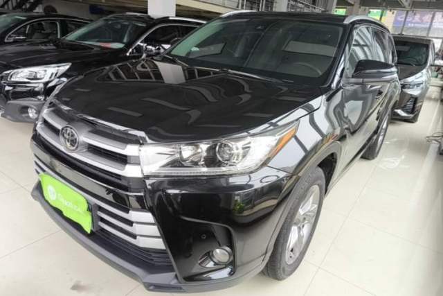Used Toyota Highlander 2018 2.0T Four-Wheel Drive Luxury Version 7 Seats China VI Standard