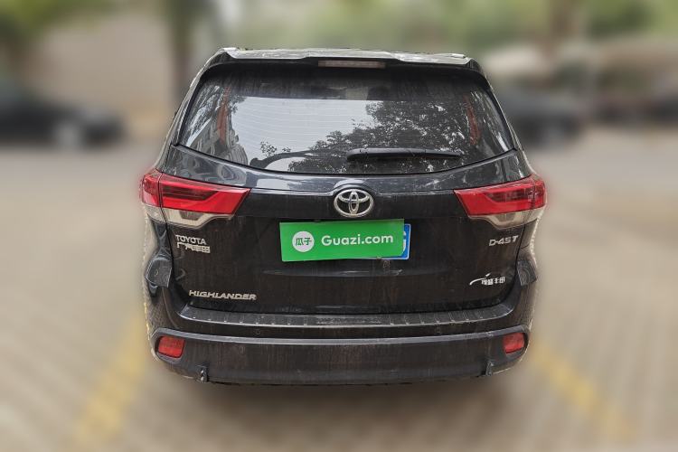 Used Toyota Highlander 2018 2.0T Two-Wheel Drive Elite Edition 7 Seats Emission Standard China V Rear