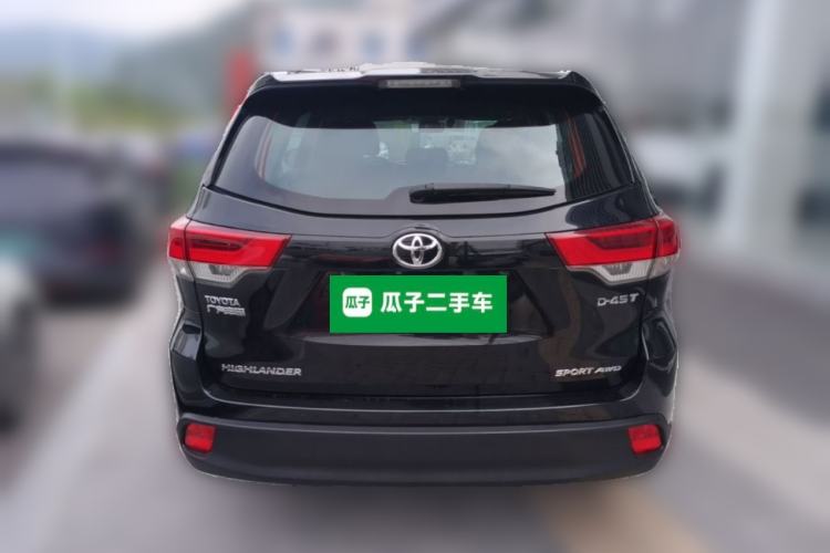 Used Toyota Highlander 2018 2.0T Four-Wheel Drive Luxury Version 7 Seats China VI Standard Rear
