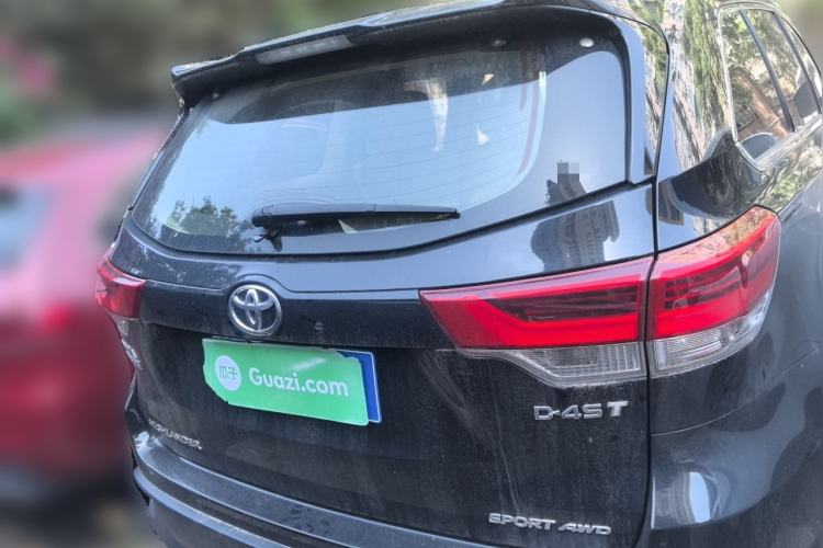 Used Toyota Highlander 2018 2.0T Four-Wheel Drive Prestige Version 7 Seats China V Emission Standard Rear