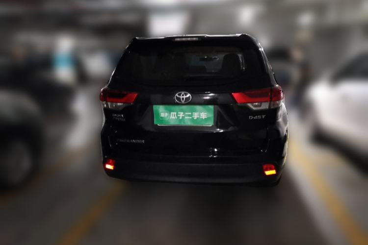 Used Toyota Highlander 2018 2.0T Two-Wheel Drive Elite Edition 7 Seats Emission Standard China V Rear
