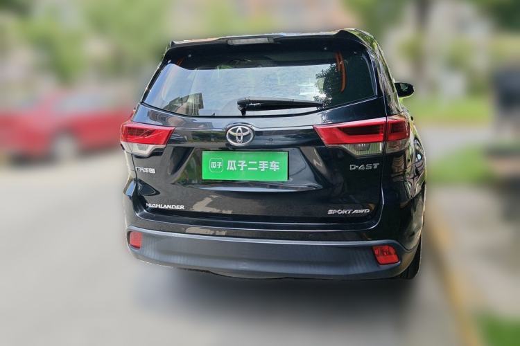 Used Toyota Highlander 2018 2.0T Four-Wheel Drive Prestige Version 7 Seats China VI Standard Rear