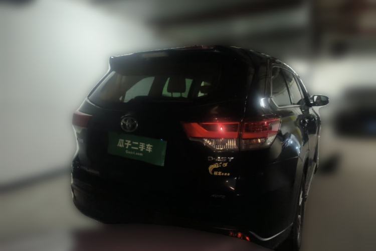Used Toyota Highlander 2018 2.0T Four-Wheel Drive Elite Edition 7 Seats China VI Standard Rear