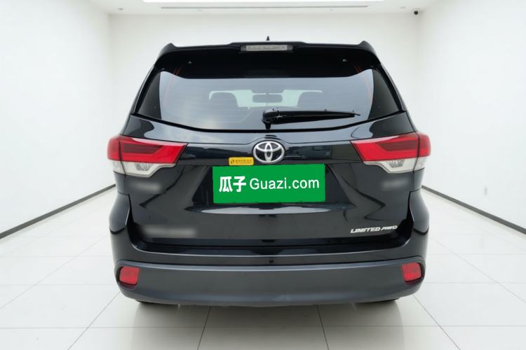 Used Toyota Highlander 2018 2.0T Four-Wheel Drive Supreme Edition 7-Seater China VI Rear
