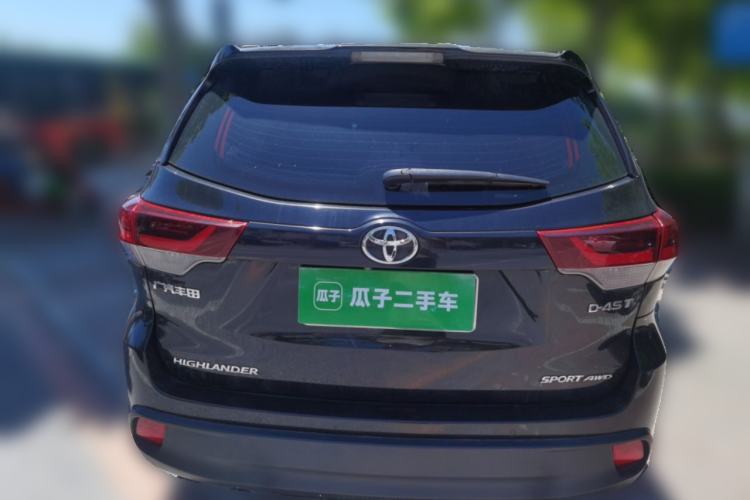 Used Toyota Highlander 2018 2.0T Four-Wheel Drive Knight Edition 7 Seats China VI Standard Rear