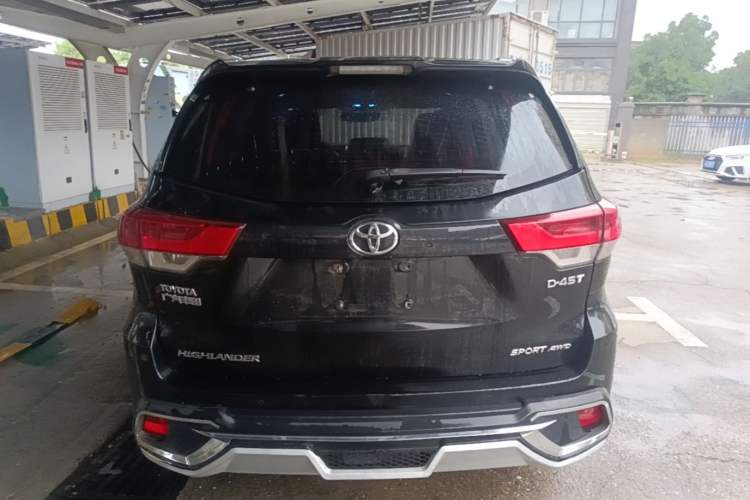 Used Toyota Highlander 2018 2.0T Four-Wheel Drive Prestige Version 7 Seats China V Emission Standard Rear