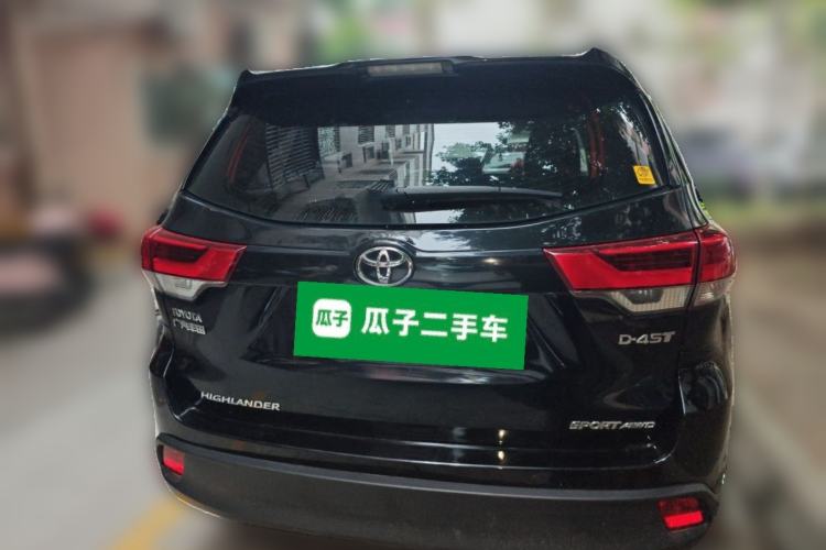 Used Toyota Highlander 2018 2.0T Four-Wheel Drive Luxury Version 7 Seats China VI Standard Rear