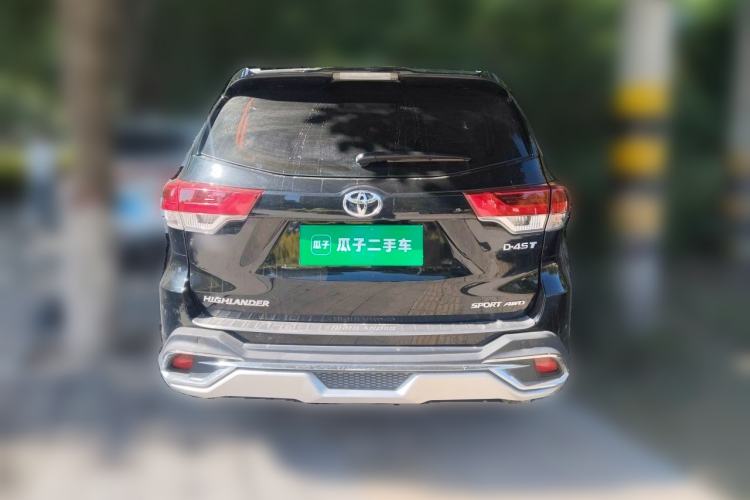 Used Toyota Highlander 2018 2.0T Four-Wheel Drive Luxury Version 7 Seats China VI Standard Rear
