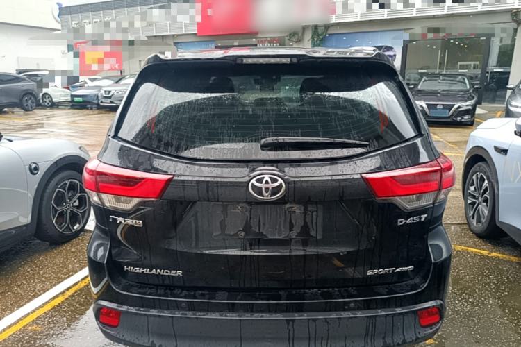 Used Toyota Highlander 2018 2.0T Four-Wheel Drive Luxury Version 7 Seats China VI Standard Rear