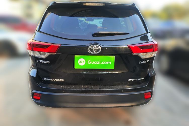 Used Toyota Highlander 2018 2.0T Four-Wheel Drive Luxury Version 7 Seats China VI Standard Rear