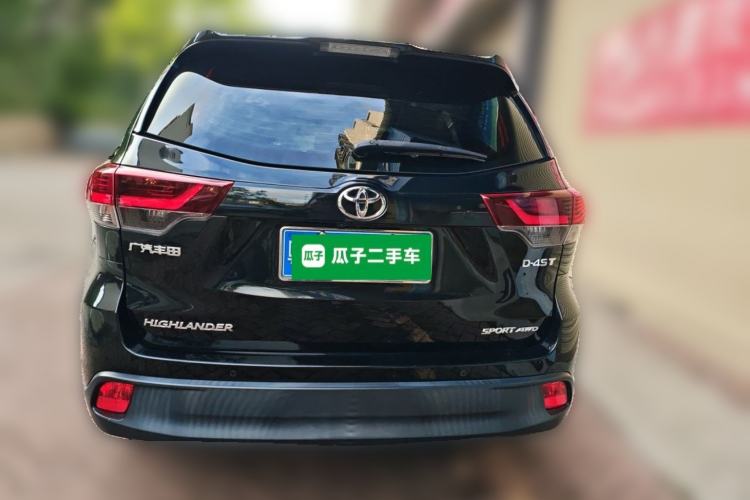 Used Toyota Highlander 2018 2.0T Four-Wheel Drive Knight Edition 7 Seats China VI Standard Rear