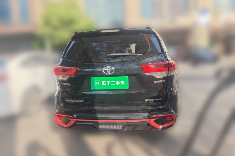 Used Toyota Highlander 2018 2.0T Four-Wheel Drive Luxury Version 7 Seats China VI Standard Rear
