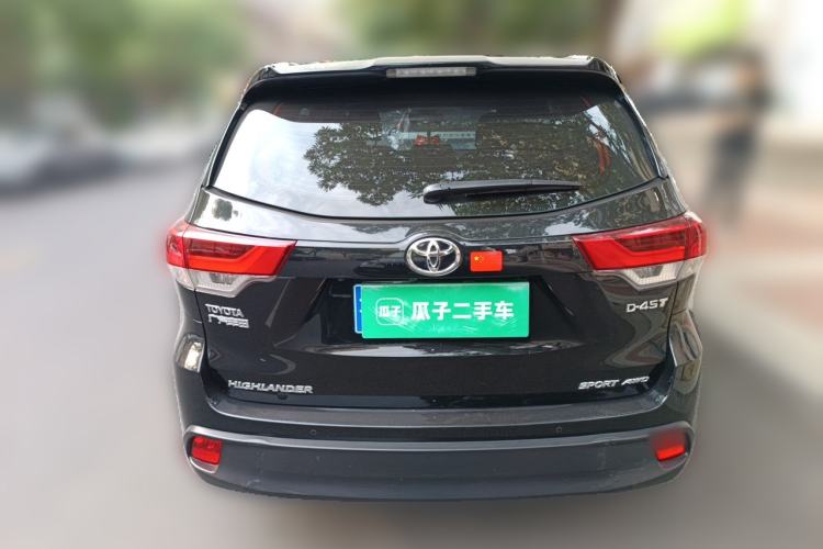Used Toyota Highlander 2018 2.0T Four-Wheel Drive Luxury Edition 7 Seats China V Emission Standard Rear