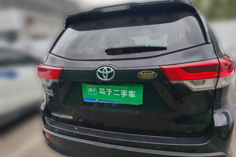 Used Toyota Highlander 2018 2.0T Four-Wheel Drive Luxury Version 7 Seats China VI Standard Rear