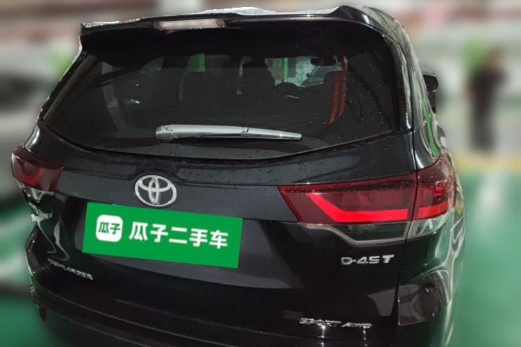 Used Toyota Highlander 2018 2.0T Four-Wheel Drive Knight Edition 7 Seats China VI Standard Rear