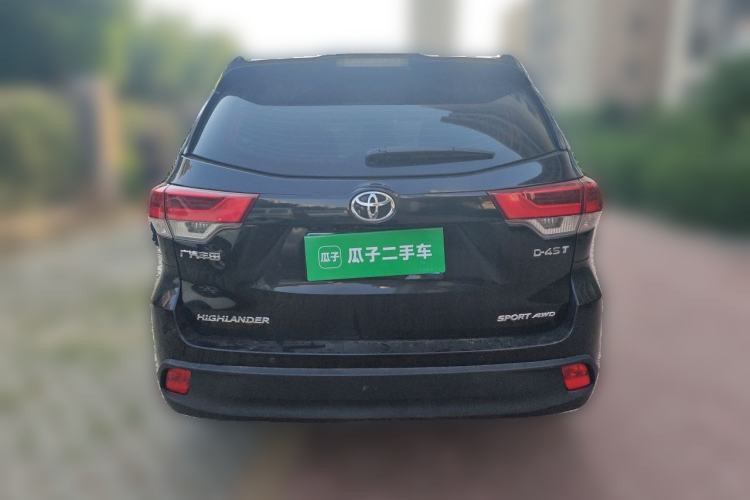 Used Toyota Highlander 2018 2.0T Four-Wheel Drive Luxury Version 7 Seats China VI Standard Rear