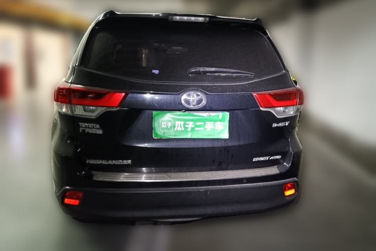 Used Toyota Highlander 2018 2.0T Four-Wheel Drive Luxury Edition 7 Seats China V Emission Standard Rear