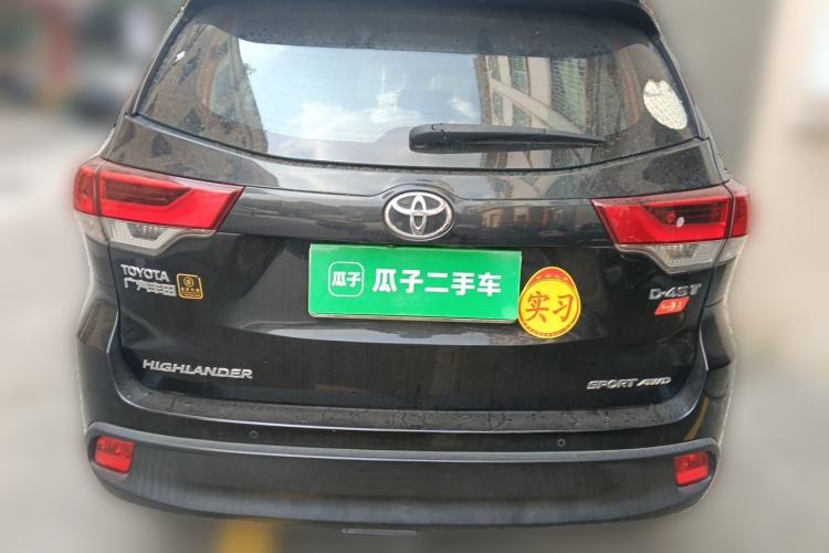 Used Toyota Highlander 2018 2.0T Four-Wheel Drive Luxury Version 7 Seats China VI Standard Rear
