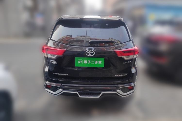 Used Toyota Highlander 2018 2.0T Four-Wheel Drive Luxury Edition 7 Seats China V Emission Standard Rear