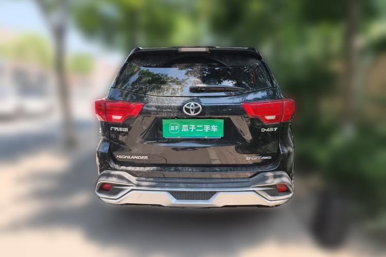 Used Toyota Highlander 2018 2.0T Four-Wheel Drive Luxury Version 7 Seats China VI Standard Rear
