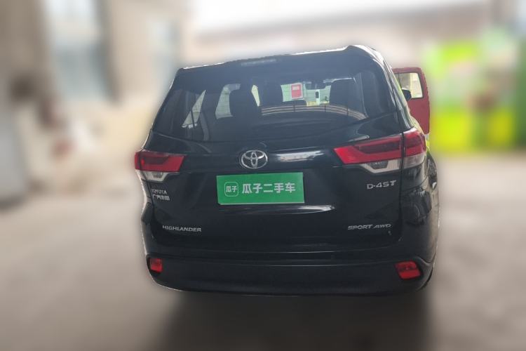 Used Toyota Highlander 2018 2.0T Four-Wheel Drive Luxury Edition 7 Seats China V Emission Standard Rear