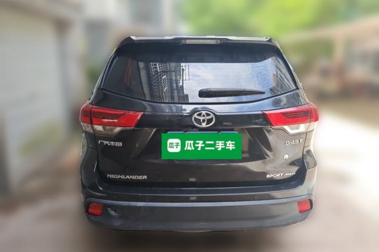 Used Toyota Highlander 2018 2.0T Four-Wheel Drive Luxury Version 7 Seats China VI Standard Rear