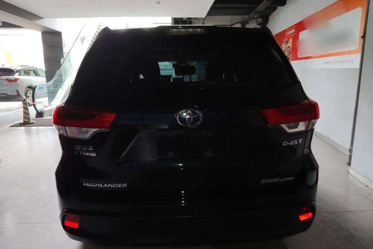 Used Toyota Highlander 2018 2.0T Four-Wheel Drive Prestige Version 7 Seats China VI Standard Rear