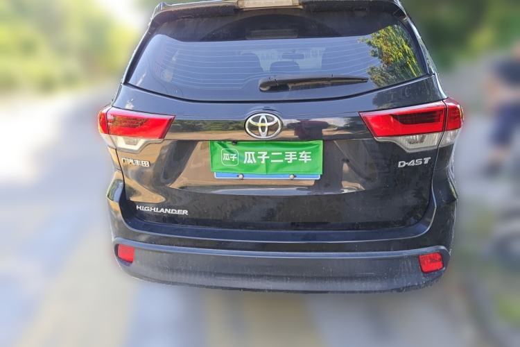 Used Toyota Highlander 2018 2.0T Two-Wheel Drive Elite Version 5 Seats China VI Standard Rear