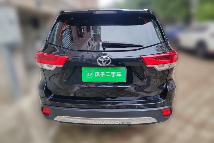 Used Toyota Highlander 2018 2.0T Four-Wheel Drive Supreme Edition 7-Seater China VI Rear