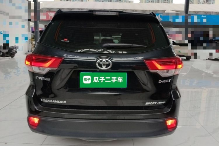 Used Toyota Highlander 2018 2.0T Four-Wheel Drive Luxury Version 7 Seats China VI Standard Rear