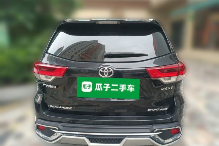 Used Toyota Highlander 2018 2.0T Four-Wheel Drive Luxury Version 7 Seats China VI Standard Rear