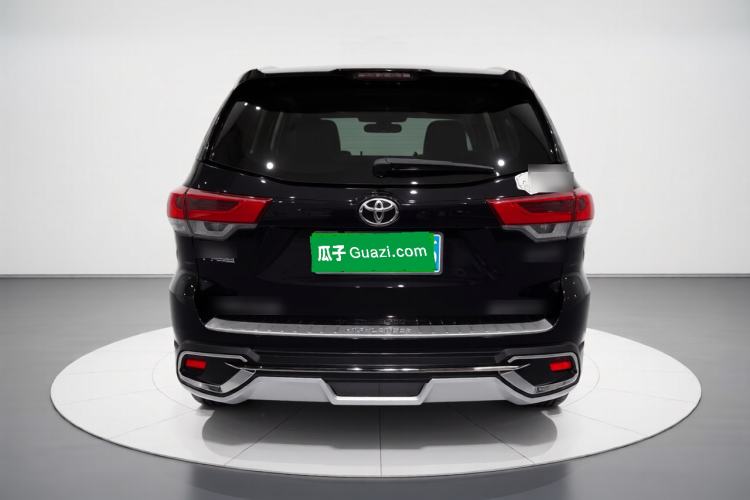 Used Toyota Highlander 2018 2.0T Four-Wheel Drive Prestige Version 7 Seats China V Emission Standard Rear