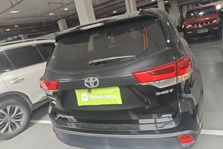 Used Toyota Highlander 2018 2.0T Four-Wheel Drive Elite Edition 7 Seats China VI Standard Rear