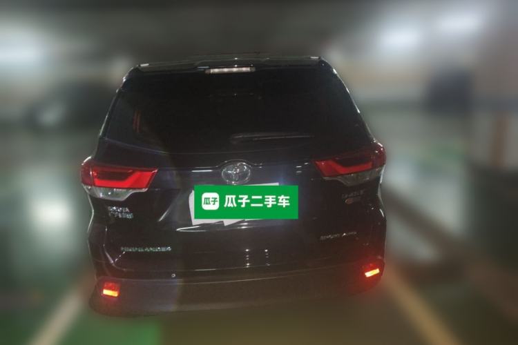 Used Toyota Highlander 2018 2.0T Four-Wheel Drive Luxury Edition 7 Seats China V Emission Standard Rear
